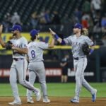 After game-saving play, Rangers seek sweep of White Sox