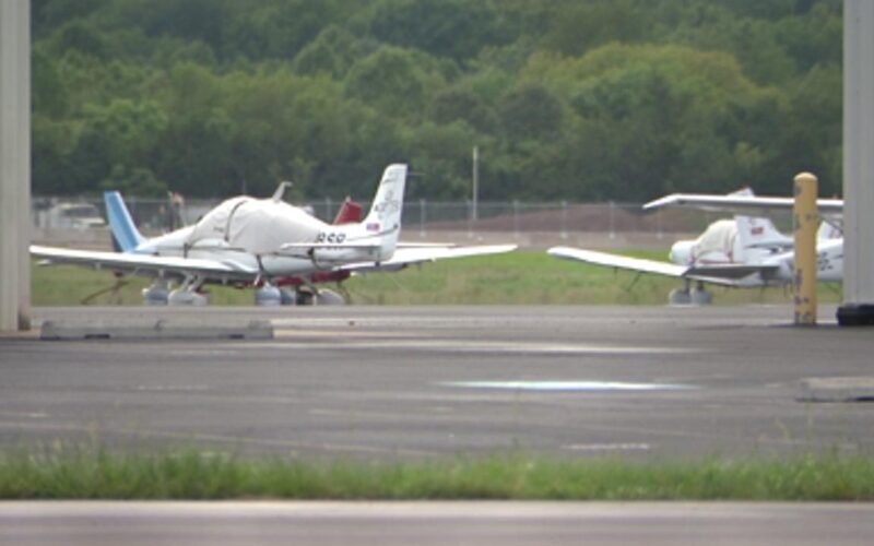 Virginia Flight School Closure Leaves Students Stranded