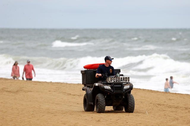 Coast Guard calls off search for 2 missing swimmers near Virginia Beach