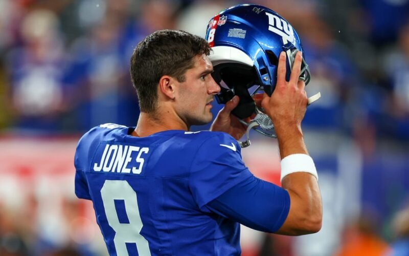 Giants Star Rips Fans for ‘Inhumane’ Heckling of Daniel Jones and Demands It to Be Stopped