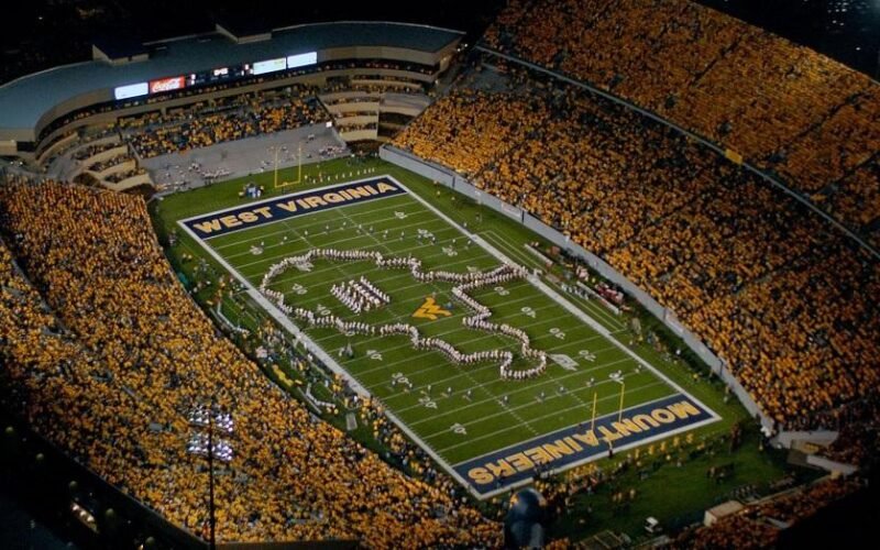 WVU players recount glory days in Old Mountaineer Field